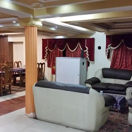 Hotel Gulmarg Inn 외부 사진