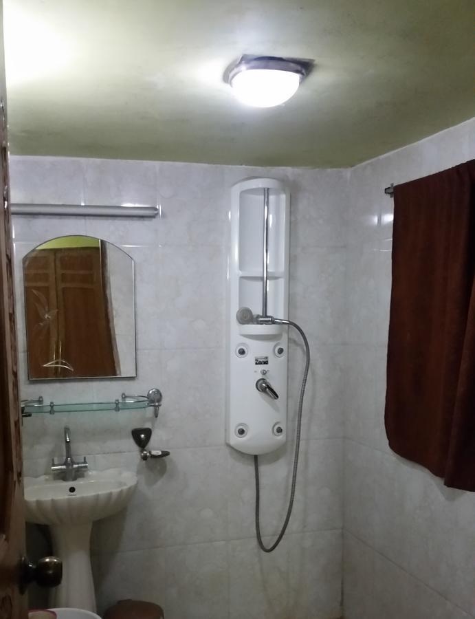 Hotel Gulmarg Inn 외부 사진